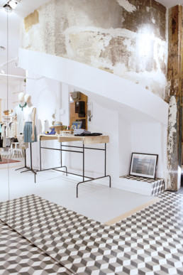 Desarrolla-Reformas-Locales-Loreak-Mendian-Bayona-4