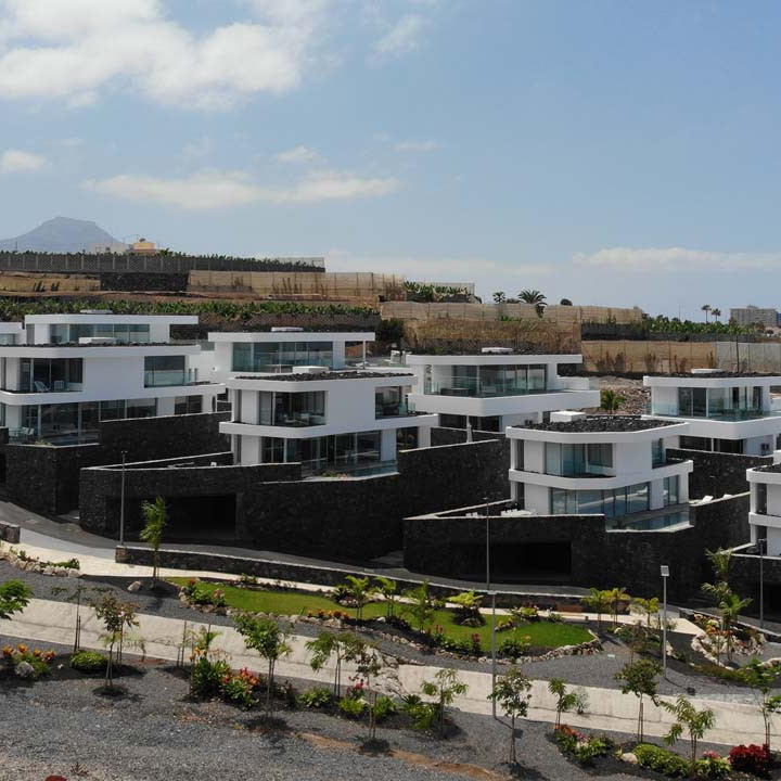 Villa Insigne es un espectacular complejo de viviendas de diseño