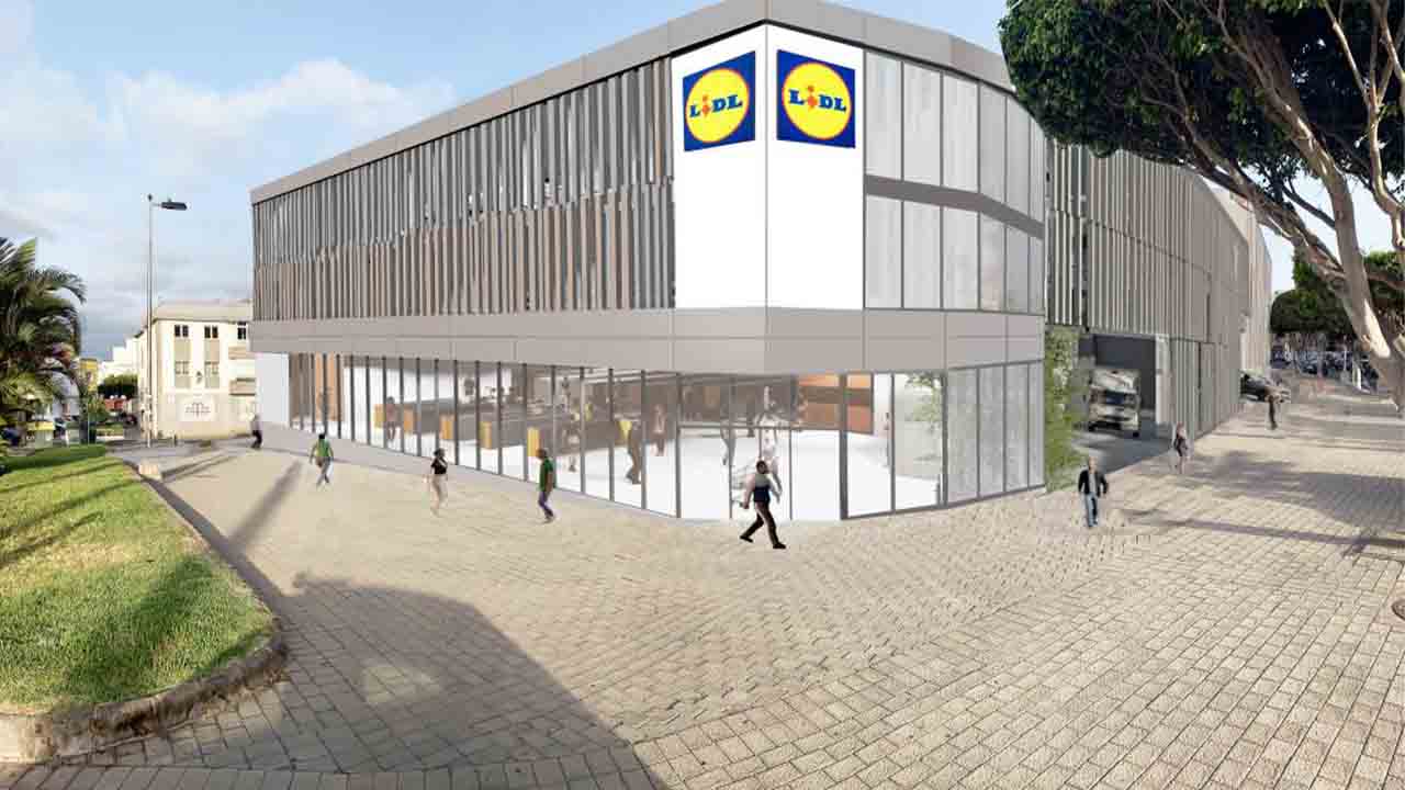 El nuevo Lidl de Gran Canaria se localiza en un entorno urbano