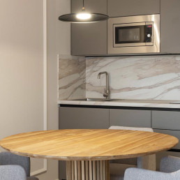 Los apartamentos cuenta con salón cocina